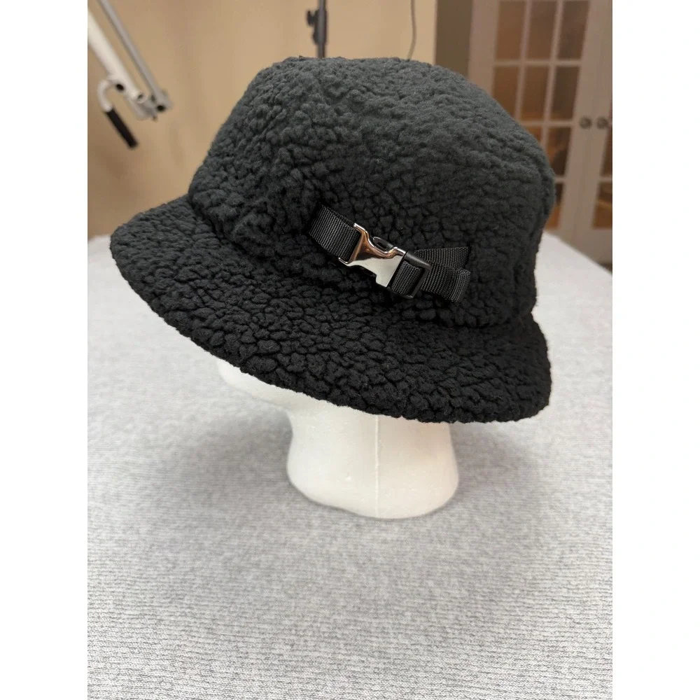 Lululemon Textured Fleece Bucket Hat Hat Black Buckle S/M